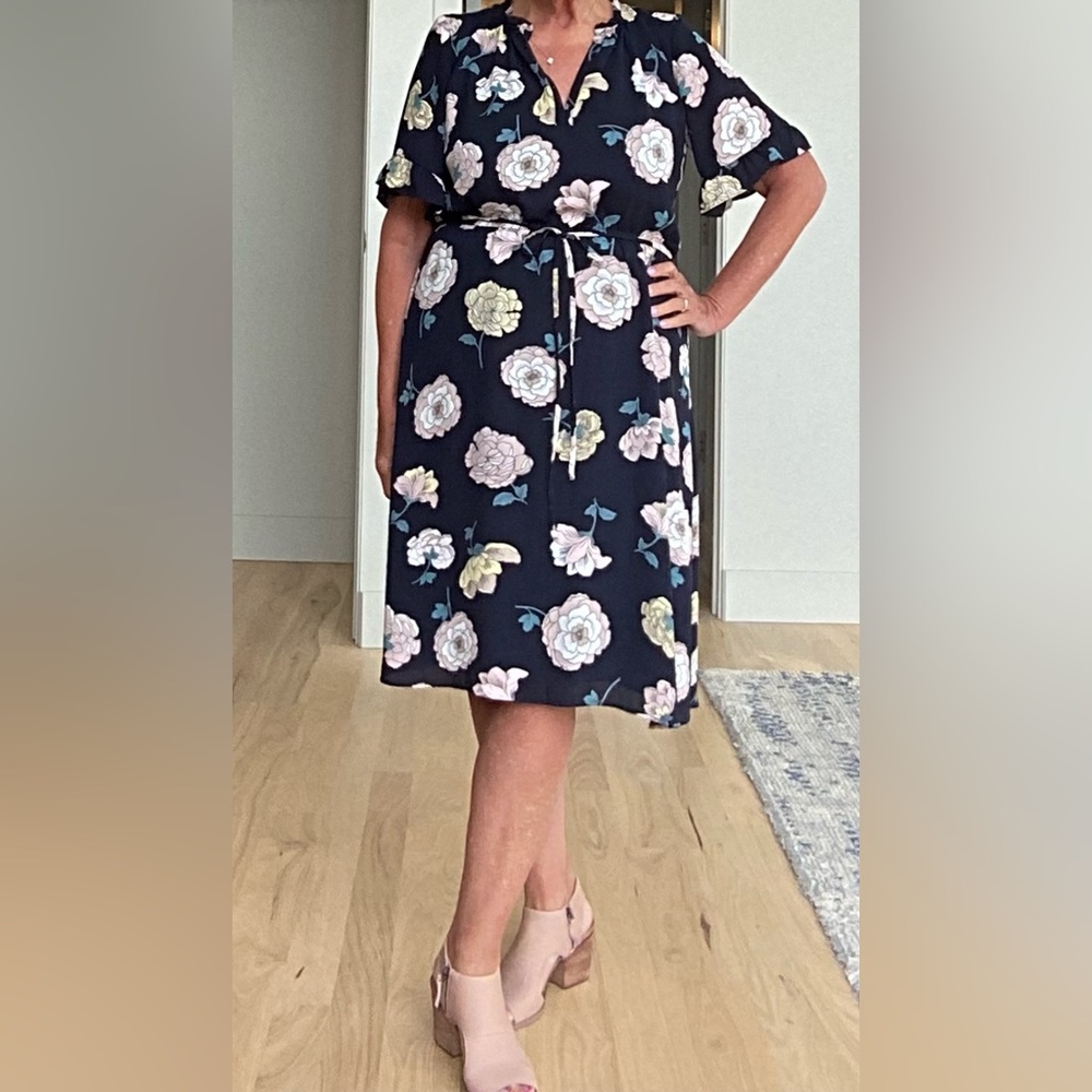 LOFT Navy Floral Midi Dress Size: M - Picture 2 of 8